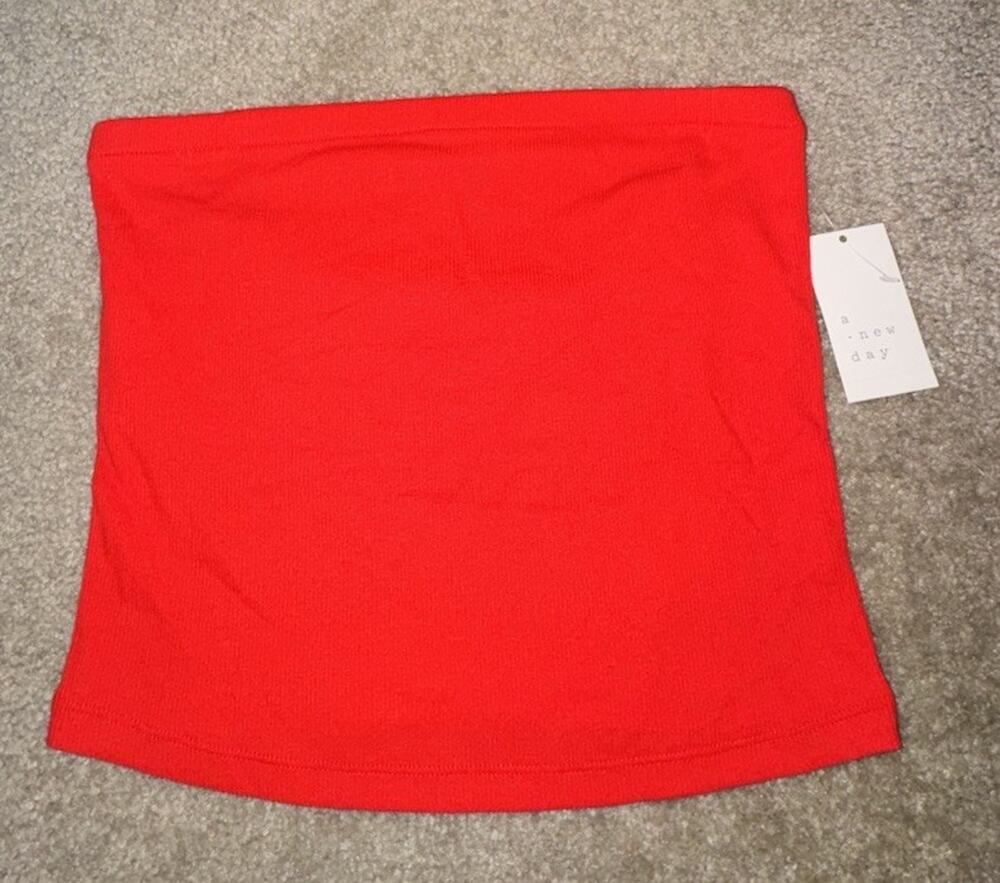 A New Day Red Ribbed Tube Top Strapless Shelf Bra Tank Medium M NWT NEW